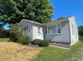 520 W Brummitt St, Owensville, IN 47665