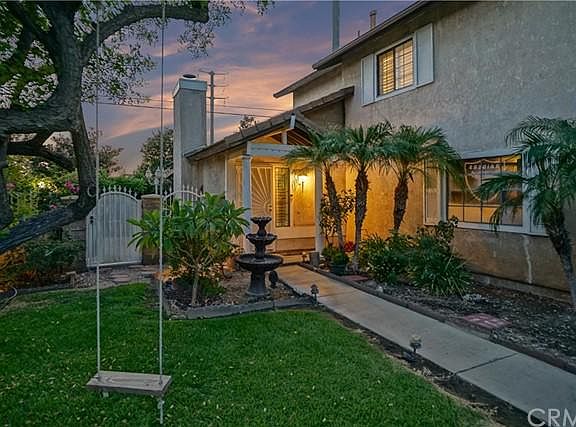 3rd image of 7722 Cartilla Ave