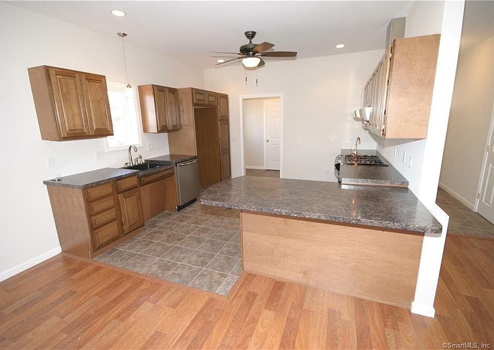 58 Belvedere Dr Tolland CT Zillow