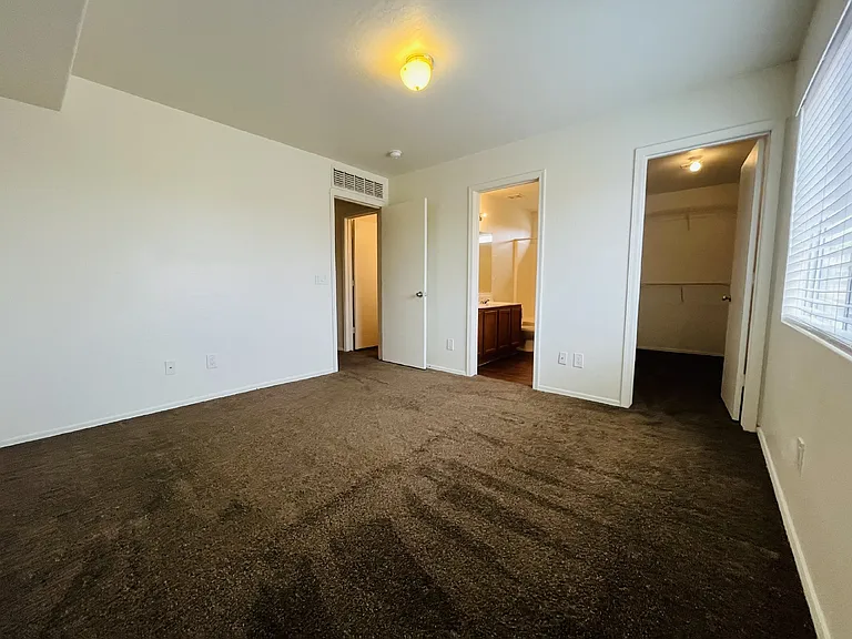6036 W Wood St — Photo 20