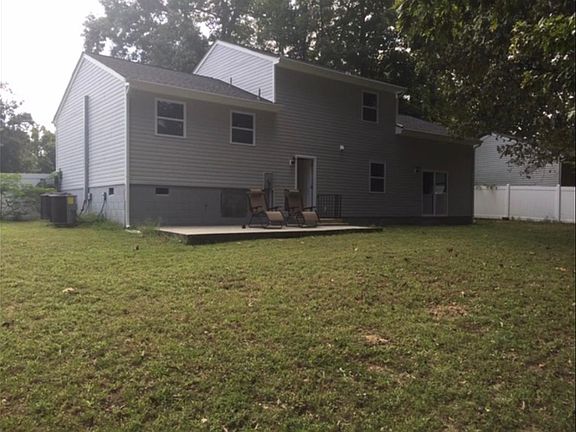 3rd image of 5100 Cheshire Dr