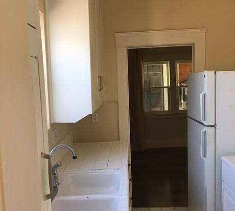 4th image of 4566 30th St