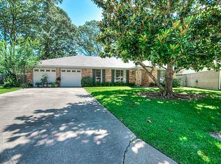 9805 W Trails End, Shreveport, LA 71118