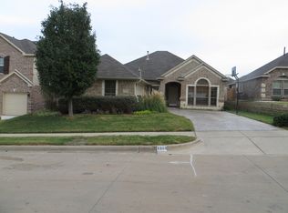 8309 Southern Prairie Dr, Fort Worth, TX 76123