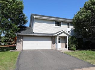 6346 207th St N, Forest Lake, MN 55025