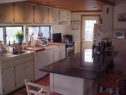 4th image of 6 Shorewood Ct