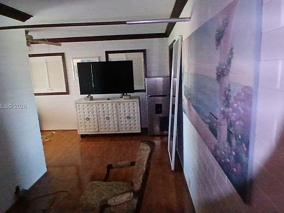 2nd image of 106 Yacht View Ln