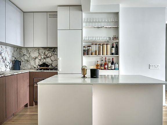 5th image of 60 E 9th St APT 310