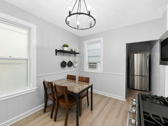 3rd image of 38-40 Catawba St #1