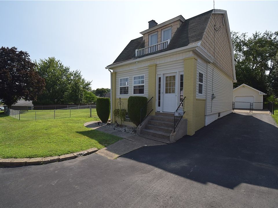 1st image of 837 Allaire Ave