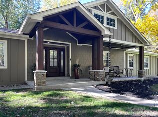 10828 Timber Ln, Carmel, IN 46032