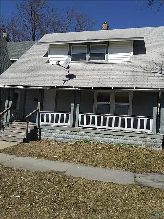 1406 Prouty Ave photo 1