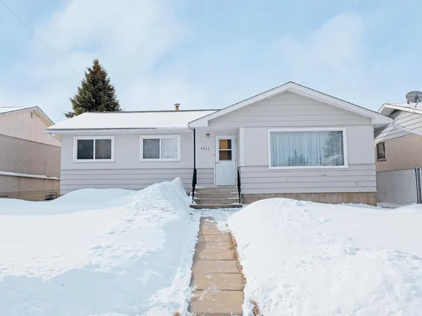 4421 57th Ave, Barrhead, AB T7N 1K2