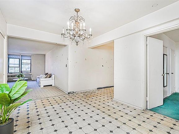 5th image of 1213 Avenue Z APT C18
