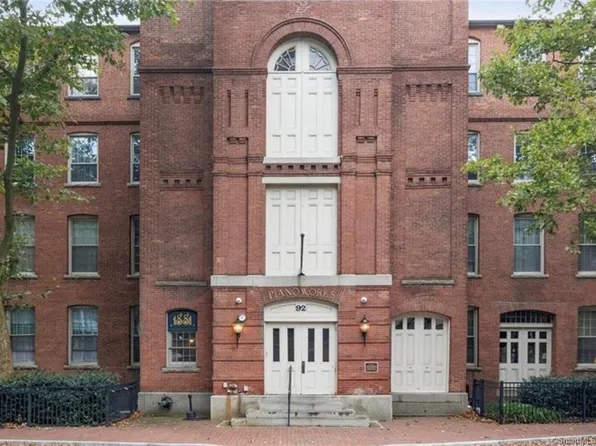 92 Main Street #416, Deep River, CT 06417