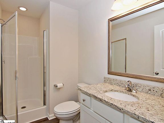 4th image of 114 Harvest Glen Dr