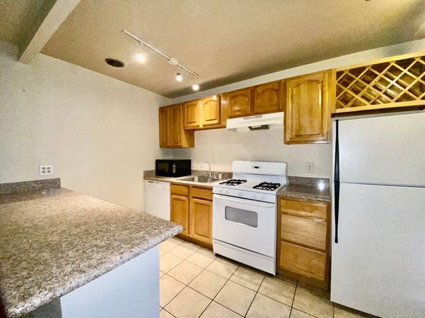 2523 I St APT 3