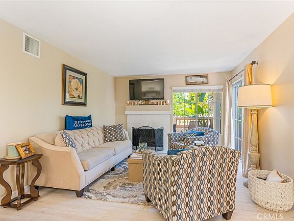 3rd image of 24352 Berrendo APT 4