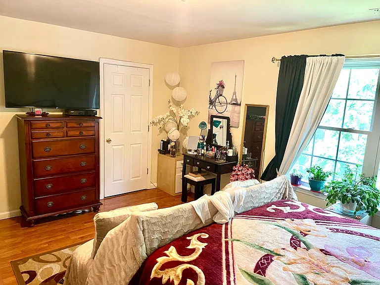 175 Berry St #2 — Photo 9