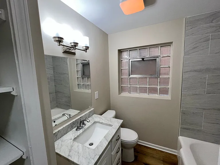 1515 Maple Ave — Photo 11