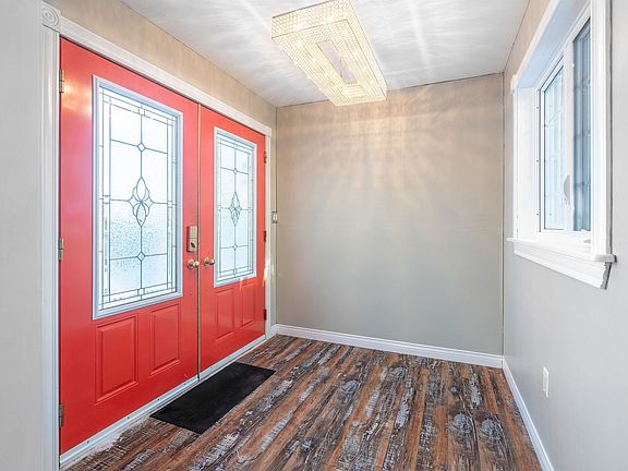 4th image of 114 Stratford Rd