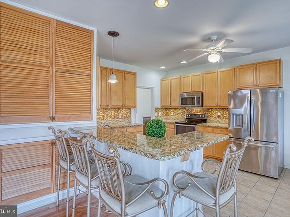 3rd image of 36 Kenmare Way