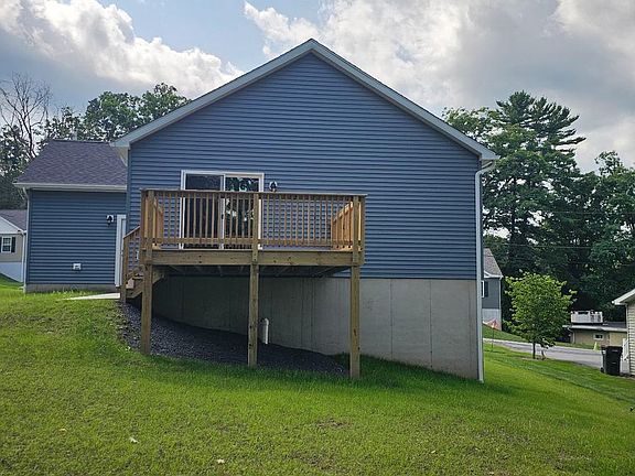 3rd image of 161 Timberwood Trl