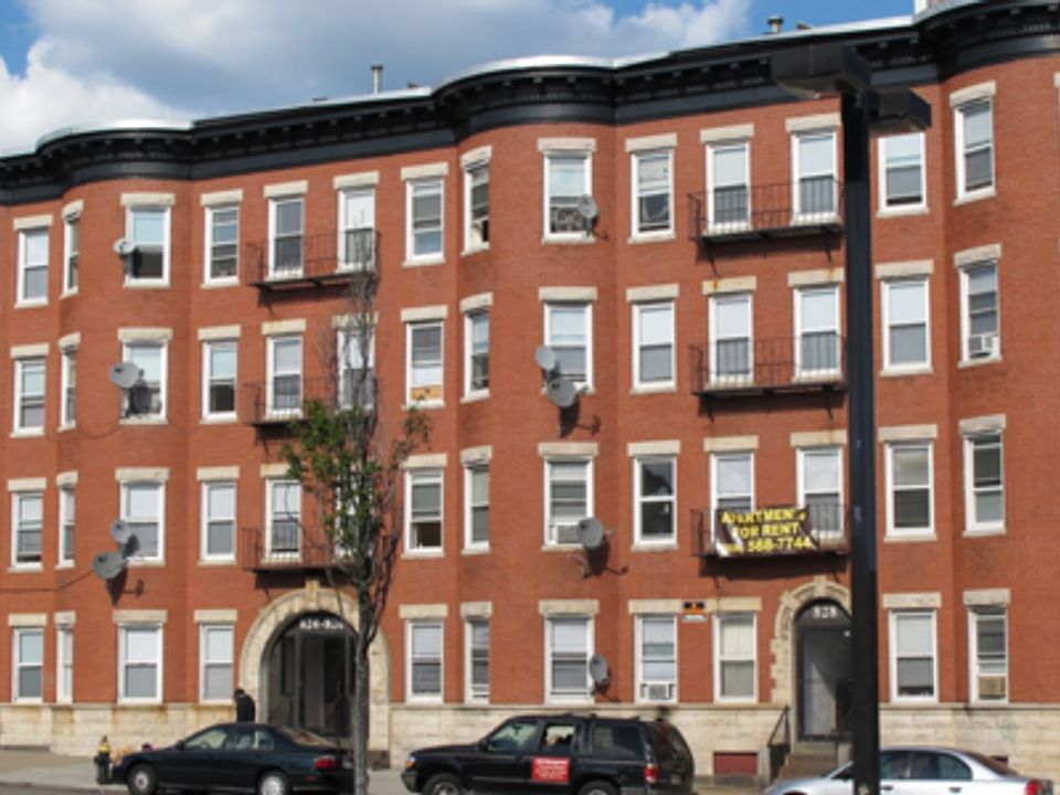 1st image of 820-828 Blue Hill Ave #826-4