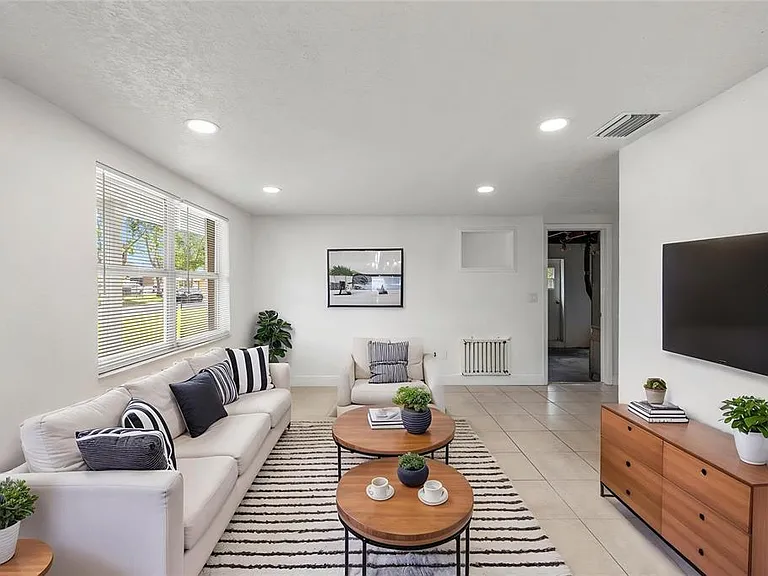 10803 Hyssop St — Photo 7