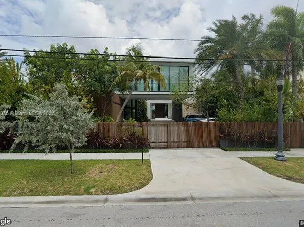 3080 N Bay Rd, Miami Beach, FL 33140