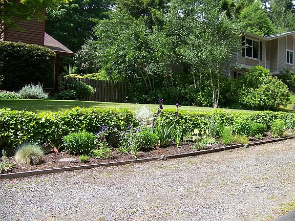 3rd image of 4600 Basswood Ct SE