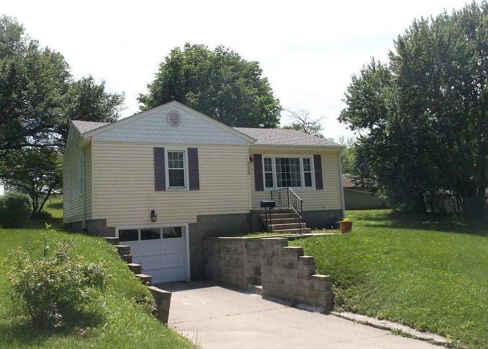 1st image of 3220 Jackson St