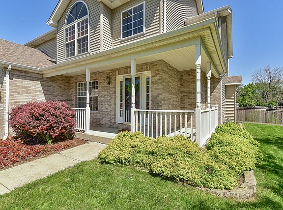 2nd image of 16622 W Saddlewood Dr