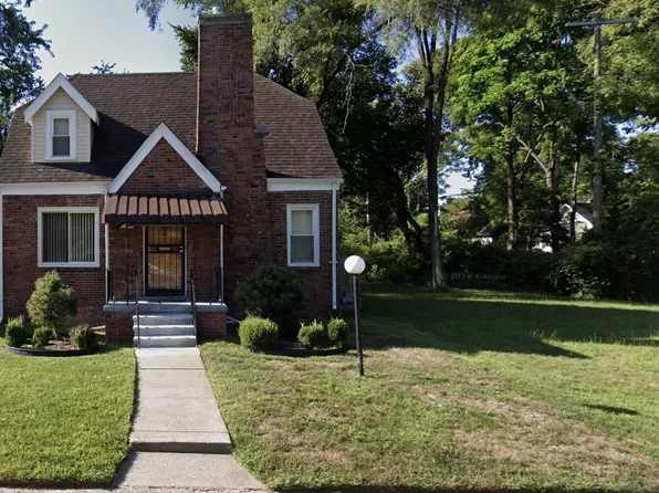 21151 Santa Clara, Detroit, MI 48219