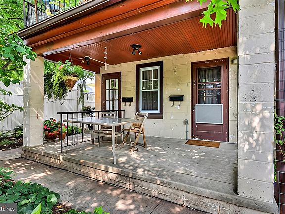 2nd image of 27 Johns Pl