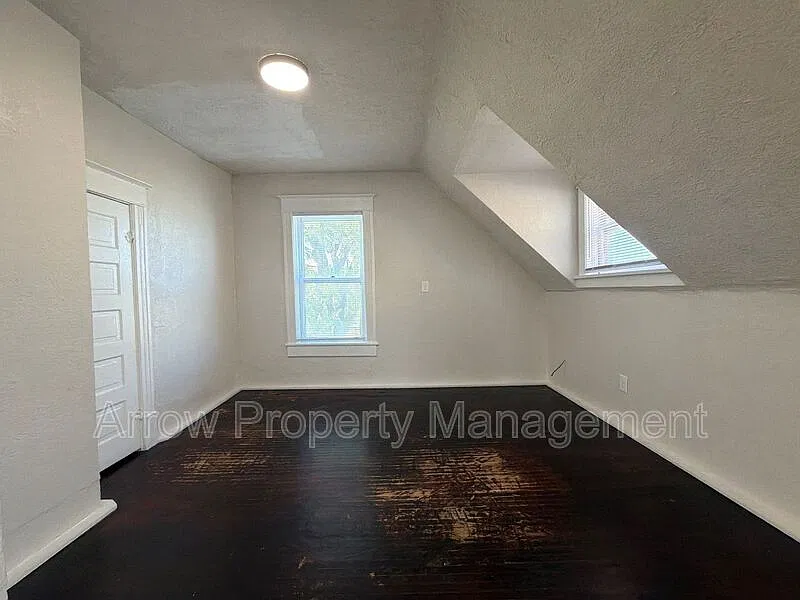 1 bed, 1.0 bath, $615 — Photo 4