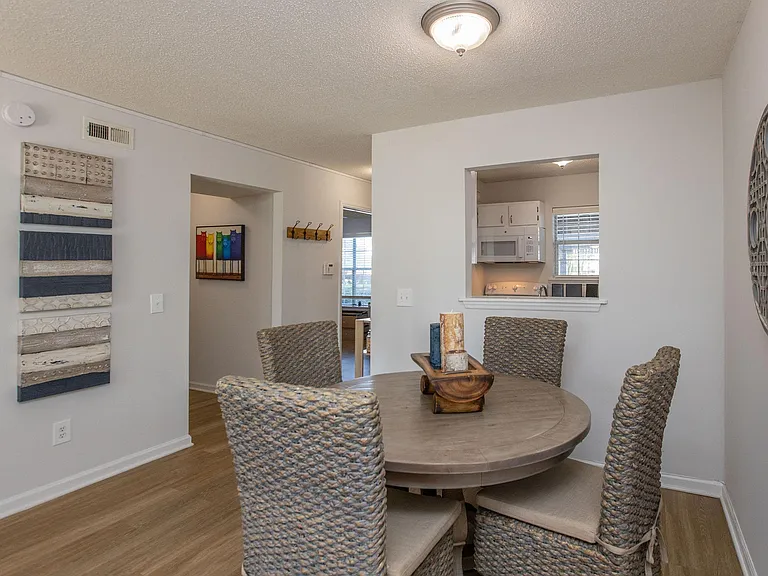 Meridian Village — Photo 15