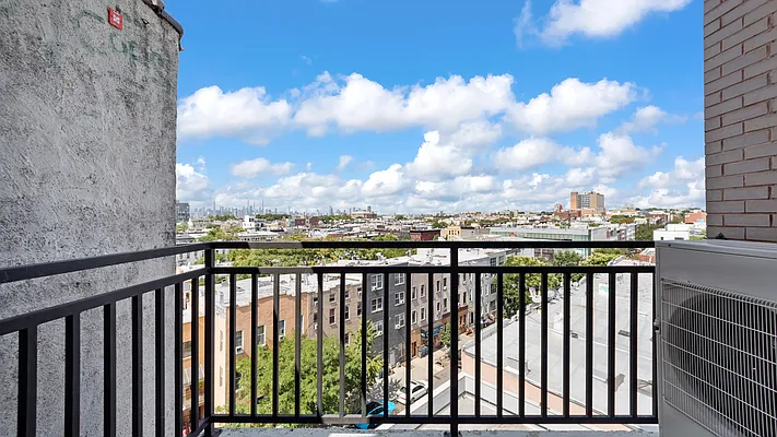 Rented by Nooklyn NYC LLC | media 23