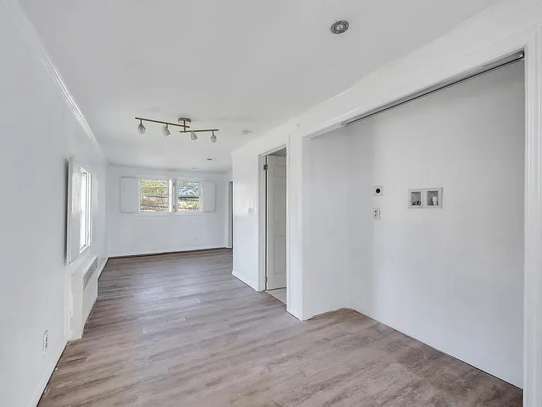 50 Wantagh Ave — Photo 21