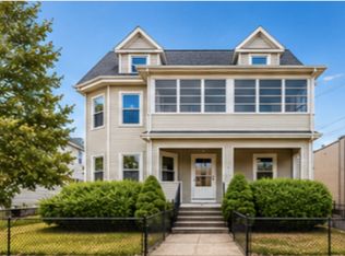 40 Prentiss St APT 1, Watertown, MA 02472