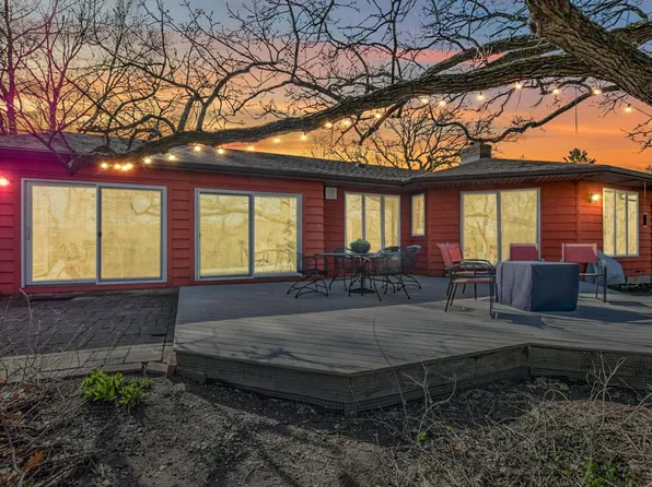 2649 Tareyton Cir, Stoughton, WI 53589