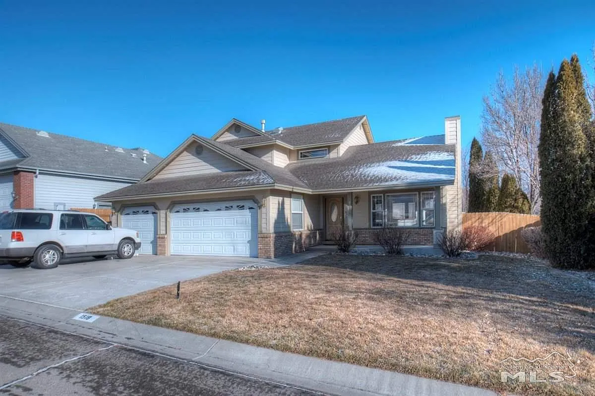 1518 Evergreen Dr photo 1