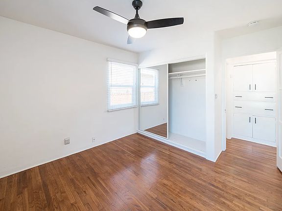5th image of 4384 38th St
