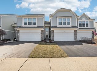 249 Devoe Dr, Oswego, IL 60543