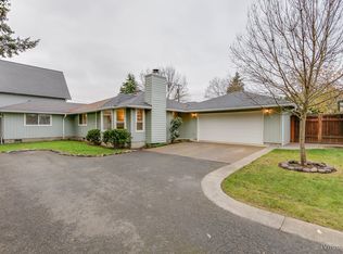 495 Horn Ln, Eugene, OR 97404