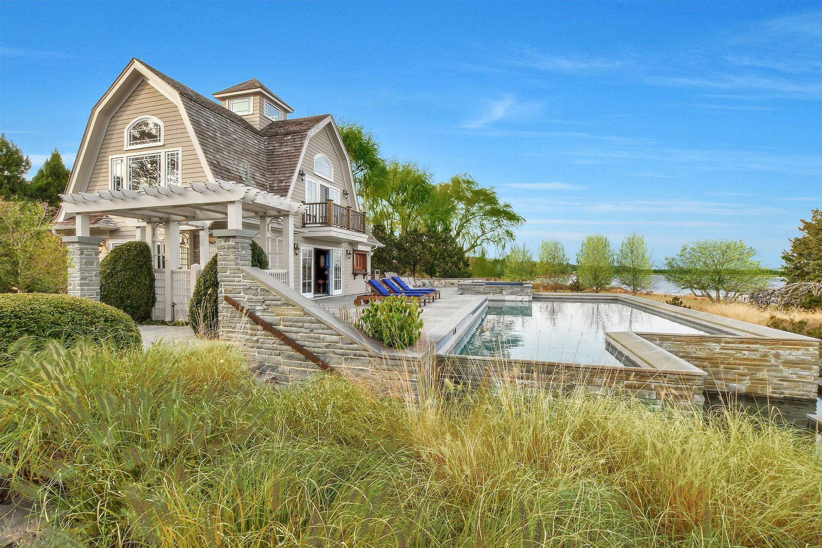 10 Lari Lane, Shelter Island - Bumblebee Manor - Pool House