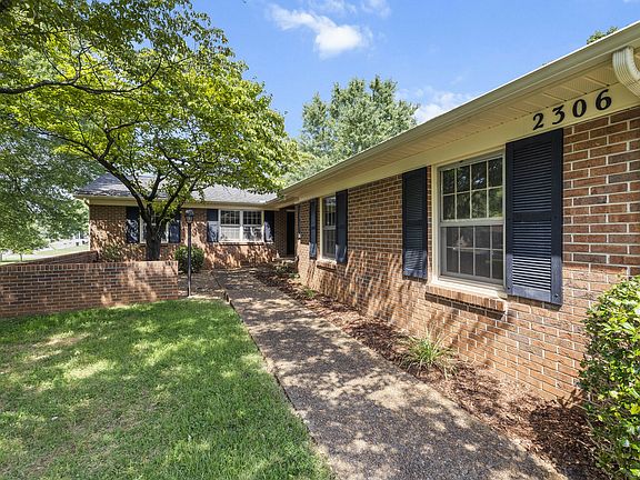 5th image of 2306 Tinnell Ct