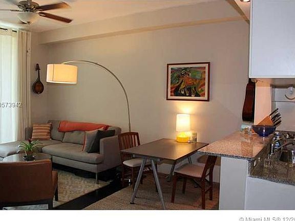 3rd image of 275 NE 18th St APT 204