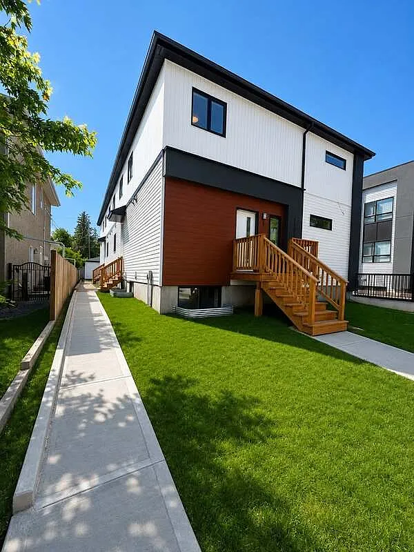 3 bed, 2.5 bath, 1835 sqft, $2,100 — Photo 1