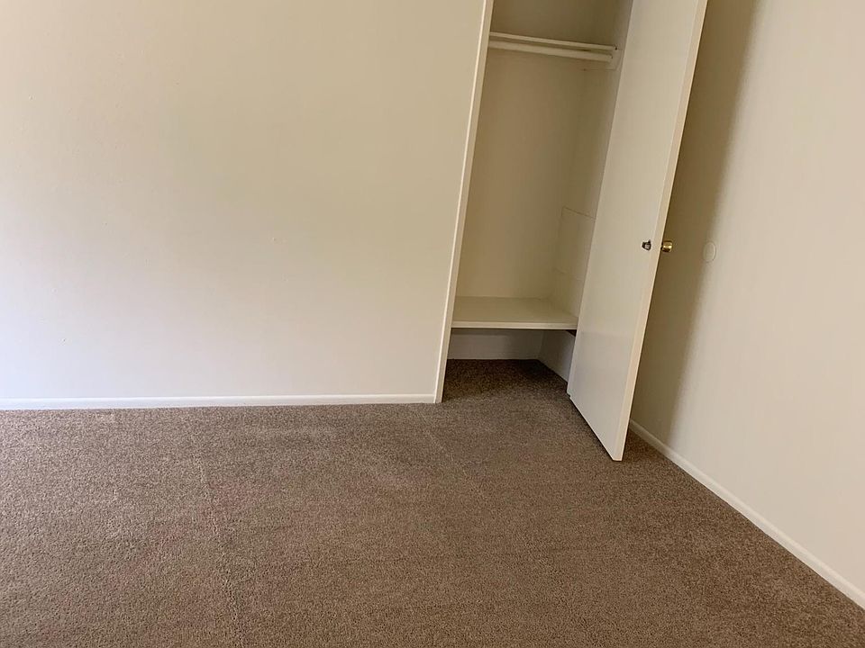 2nd image of 1502 E Wilson Ave #110